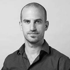 Nadav Eyal