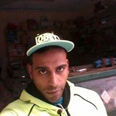 رياض محمد ريكو