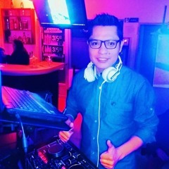 EL VEDADERO DJ SOLTERO DE ECUADOR