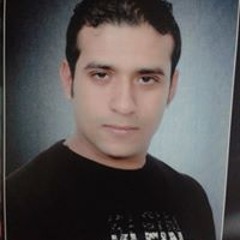 عمر النفراوى