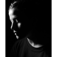 Anicée Lilith Mounfik