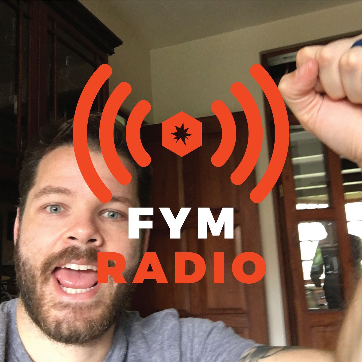 FYM Radio:Un podcast de vida y negocios por Juan J. Muñoz de POOM.
