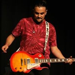 Roberto G. Cuchillo - LAVANA