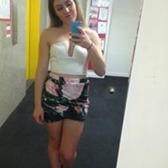 Mia Old