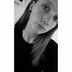 Adele Lippert