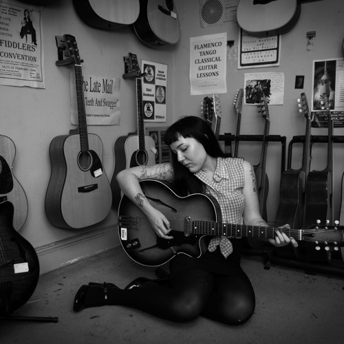 Stream Paperweight by Jess Parker & The Troubled Waters Listen online