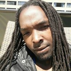 La'Marcus L A Sanders
