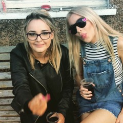 Nicole Reid xx