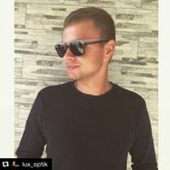 Илья Левин
