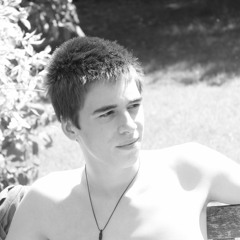 Alex.Everett