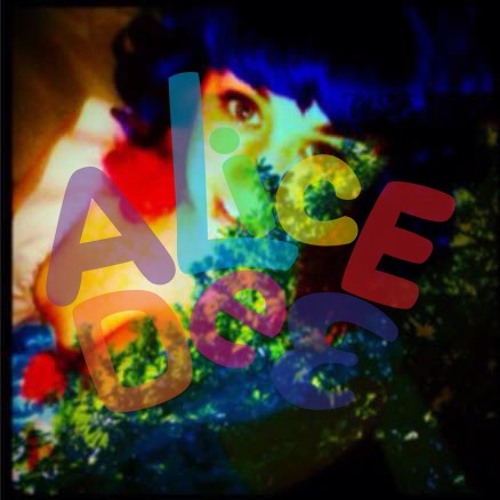 *Alice Dee*’s avatar
