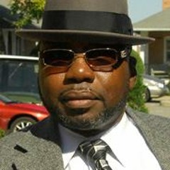 David E Williams