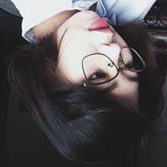 Khánh Hồng Nguyễn