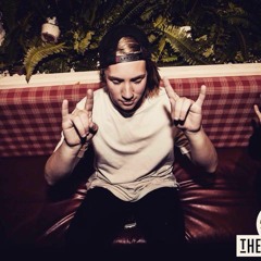 adamclarkeee