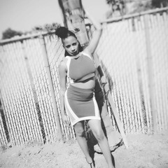 Deaja Carozelaa Hall