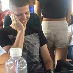Stud 22