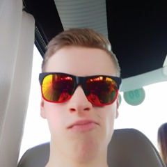 Alex Oohh