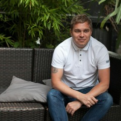 Tom Latchem on the air