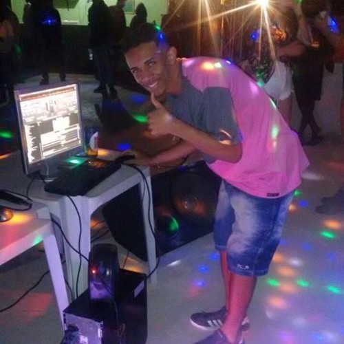 Stream DJ - WESLEY music | Listen to songs, albums, playlists for free ...