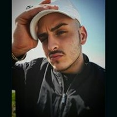 Előd Stoller