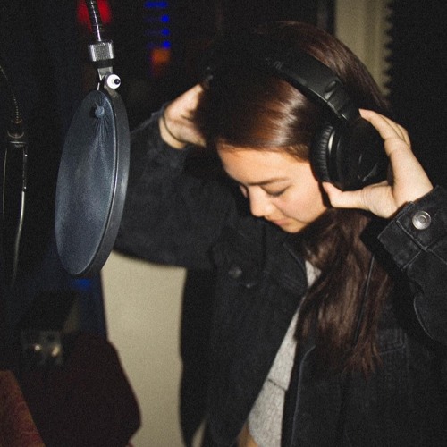 Stream Can't Help Falling in Love (Cover) by A L L Y S O N Listen