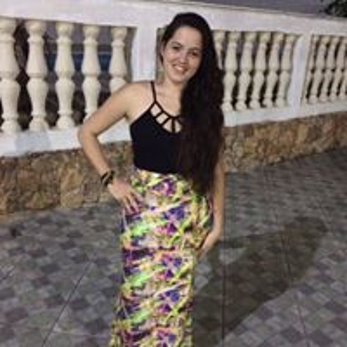 Raísa Estevam’s avatar