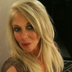 Ross Celebrity PR & Music Management