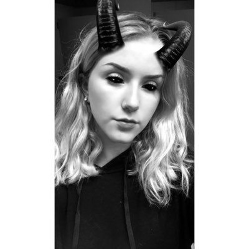 Carly Quinn Free Listening on SoundCloud Carly Quinn Free Listening on SoundCloud