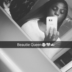 Liddle Ninaa 😍💋