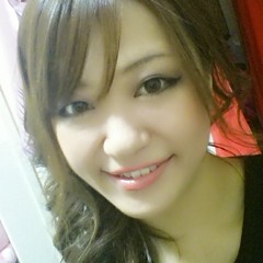瞳 Hitomi