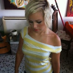 ‫כריסטינה אזבוקין‬‎