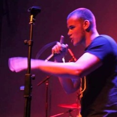 ΚΧΧ(ΚλόουνΧωρίςΧαμόγελο)