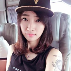 Mandy Tan (メンデイ 晓雨)