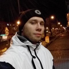 Максим Титов
