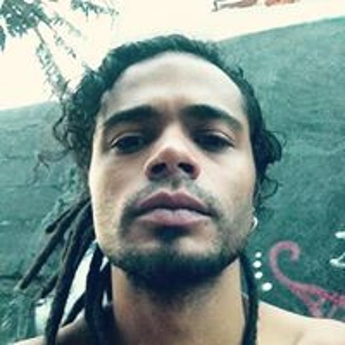 Vinicius Bianchi’s avatar
