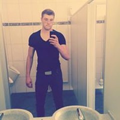 Niklas Tk