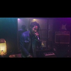 young vous StarzReserved