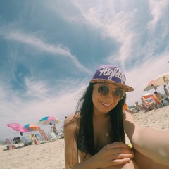 Nicolle Linhares