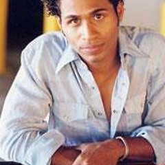 Ray of Ray lying by the pool