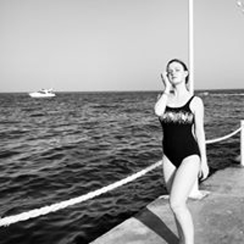 Юленька море