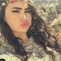 علية صادق
