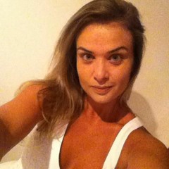 Ana Paula Moreira 22