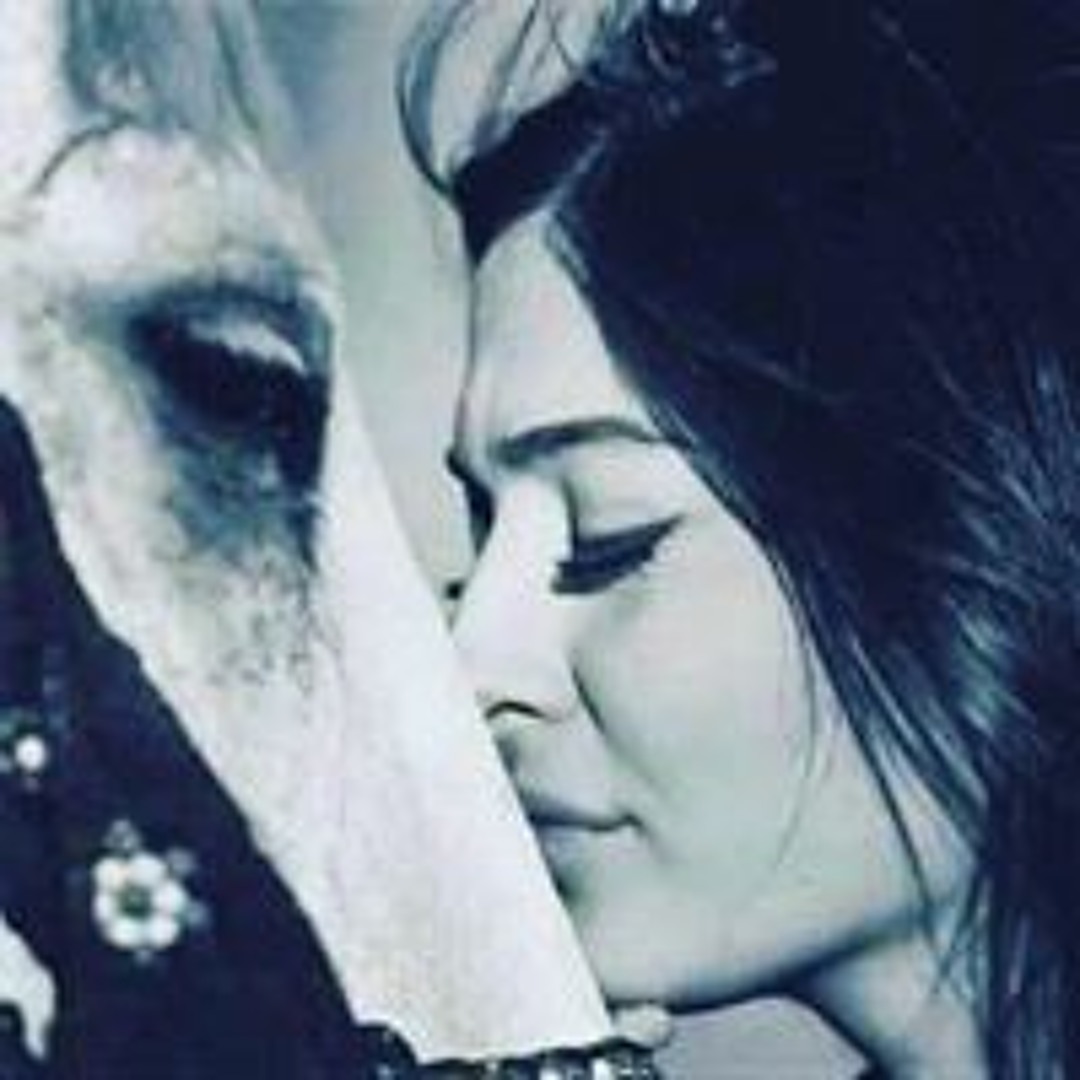 Stream Maha Ahmed | Listen to عودك رنان - فيروز playlist online for ...