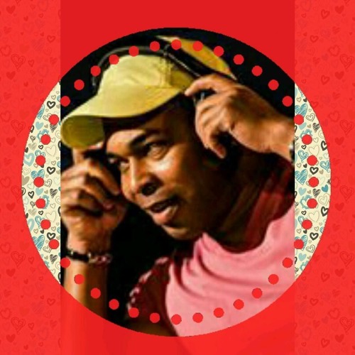 Stream LAS GALLINAS MAYIMBE by DJ SENTEYA | Listen online for free on ...