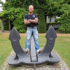 Tony Petzel