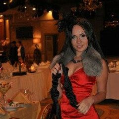 Evgenia Têę