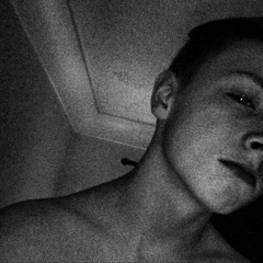 Lewis Gannon ♪♔