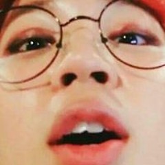김