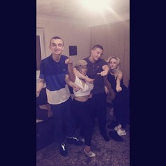 demi_hislop_12