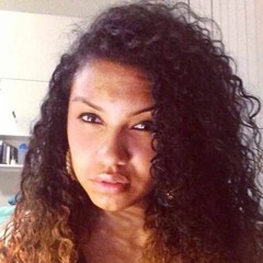 @UcancallmeZ_